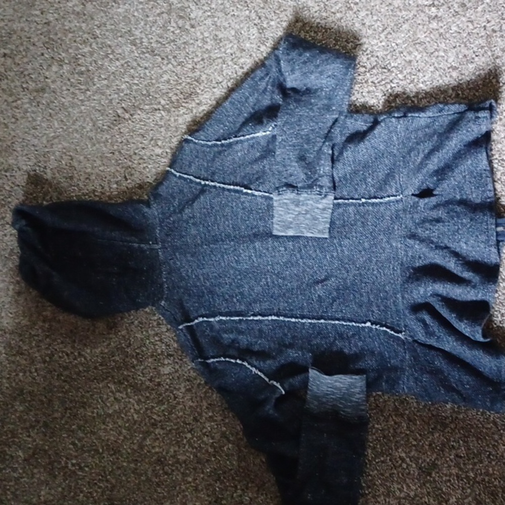 Relativity Size XL Zip Top With Ruffle - Picture 5 of 7